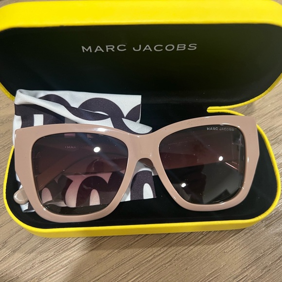 Marc Jacobs Brown Gradient Sunglasses - Picture 1 of 7